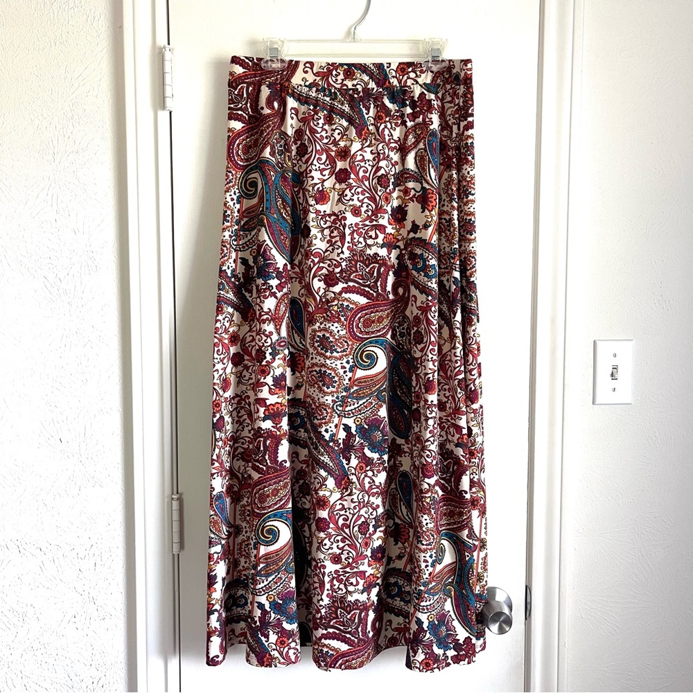 Cato Paisley Maxi Skirt Womens Size Large Multicolor‎ Stretch Soft Jersey Fall - Picture 2 of 9